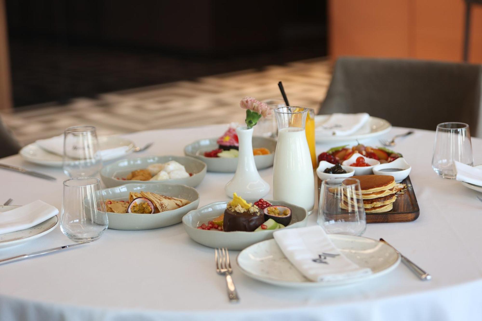 Marinaj Hotel & Spa ティラナ エクステリア 写真