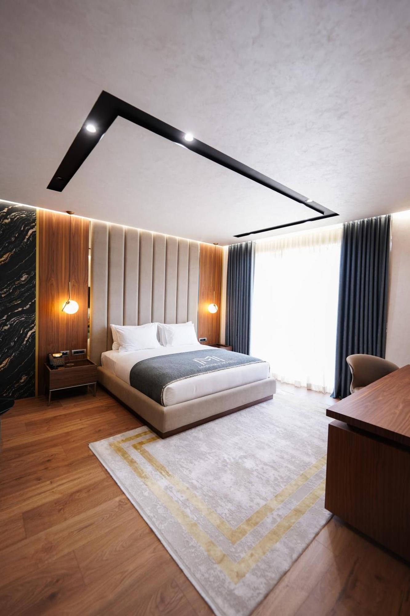 Marinaj Hotel & Spa ティラナ エクステリア 写真